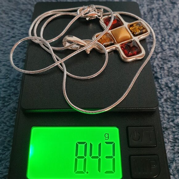 Vintage 1.5’’ Mosaic Baltic Amber Sterling Silver Cross Pendant Necklace - Picture 11 of 11